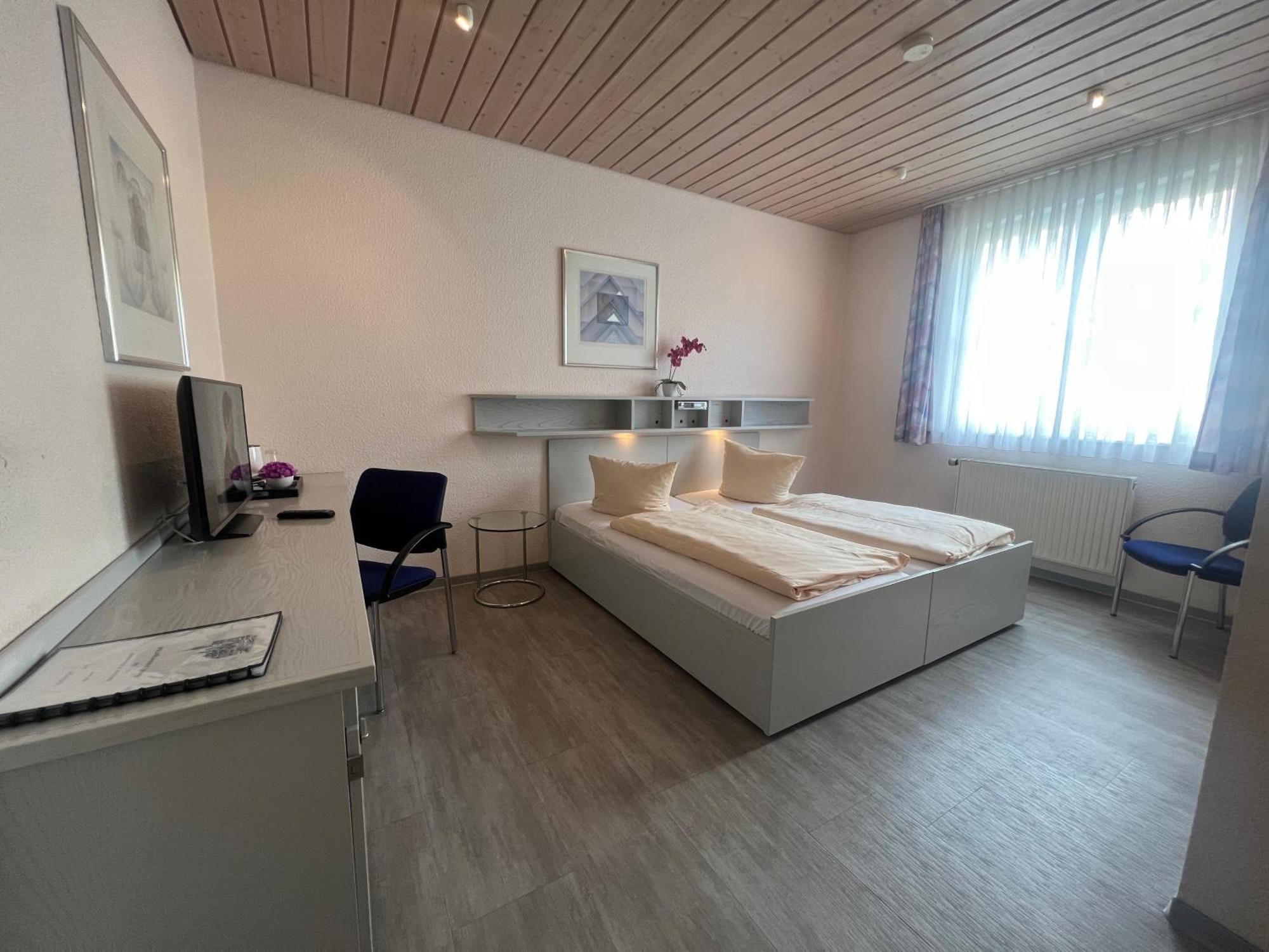 Hotel Cronberger Hof Ladenburg Eksteriør billede